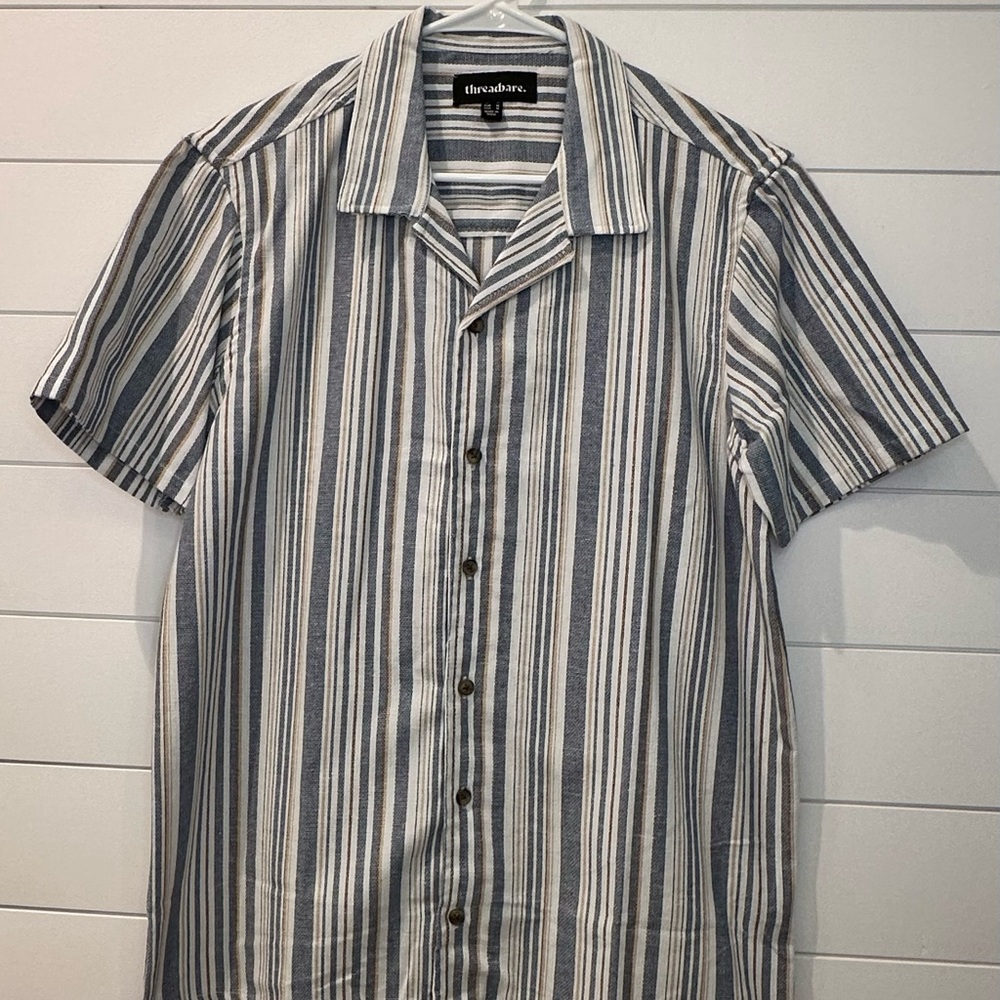 Threadbare Men's Blue and White Striped Casual Shirt